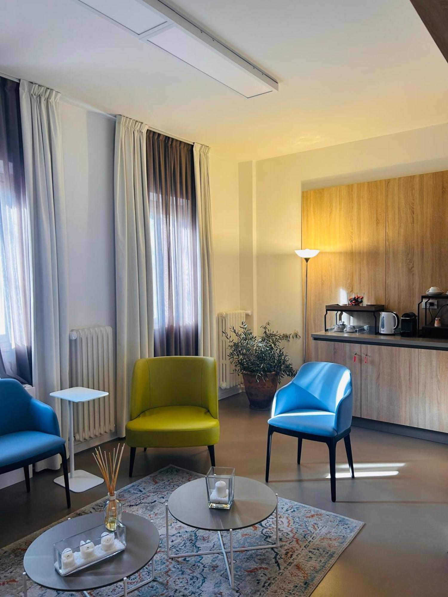 Al Santuario Di Fiorano Charming Hostel فيورانو مودينيس المظهر الخارجي الصورة